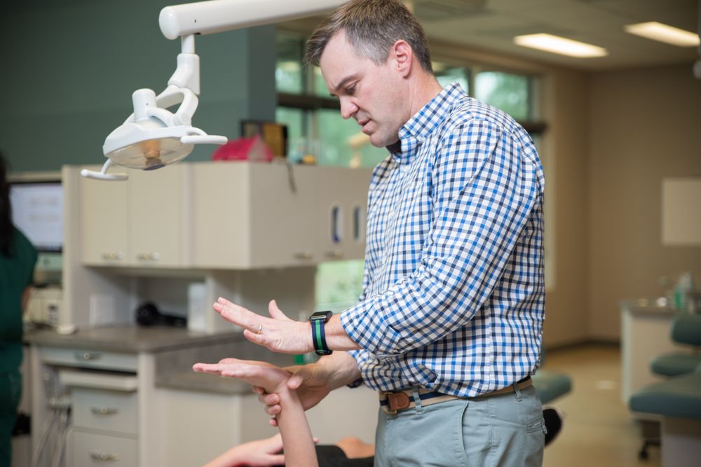 CHAMPIONS PEDIATRIC DENTISTRY 21 Photos Pediatric Dentists 19077