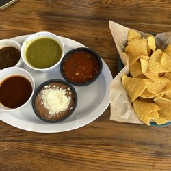 La Poblanita Mexican Restaurant - Chips & salsas