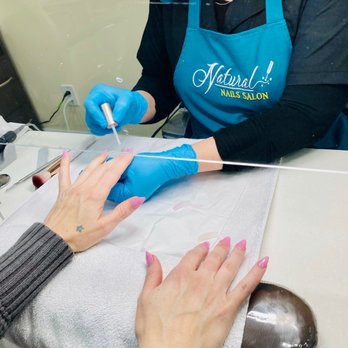 Natural Nails Salon - Getting my dip manicure by Hannah. She does my nails perfectly! - Nail Salons Near Me - Martinez, California