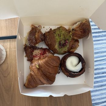 L'Appartement 4F - Baked goods - Bakeries Near Me - Brooklyn, New York