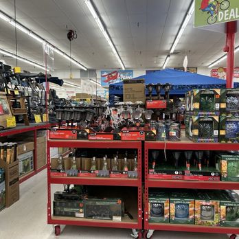 Ollie's Bargain Outlet - Discount Store Near Me - Tampa, Florida