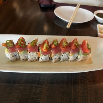 Eight Sushi Lounge - Red Samurai Roll - Sushi Bars Near Me - Atlanta, Georgia