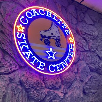 Coachlite Skate Center - Skating Rinks Near Me - Roselle, Illinois Coachlite Skate Center - Skating Rinks Near Me - Roselle, Illinois