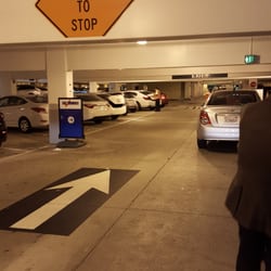 Dollar Car Rental - The facility.