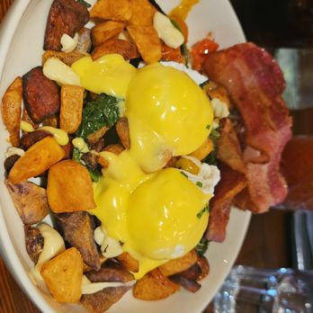 Stonesedge Kitchen - bacon poutine - Breakfast & Brunch Near Me - Whistler, British Columbia