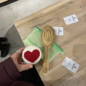Mama & Hapa's Zero Waste Shop - Cosmetics & Beauty Supply Near Me - Portland, Oregon