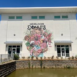 Heirloom Donuts - Mural