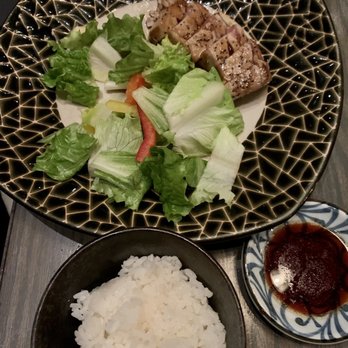 Wokuni - Tuna steak with sushi rice - Japanese Near Me - New York, New York Wokuni - Tuna steak with sushi rice - Japanese Near Me - New York, New York