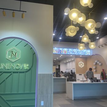 Junenov Tea - the view from near the entrance - Bubble Tea Near Me - Pleasant Hill, California