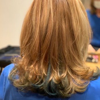 Maureen Cunningham - Color & highlights and blue undertones - Hair Salons Near Me - Tappan, New York Maureen Cunningham - Color & highlights and blue undertones - Hair Salons Near Me - Tappan, New York