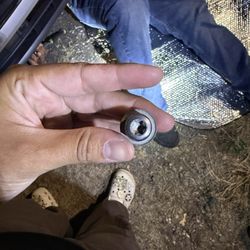 Jiffy Lube - One screw left missing other two
