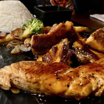 Nori Sushi & Grill - Salmon Teriyaki with vegetables - Japanese Near Me - Aurora, Illinois