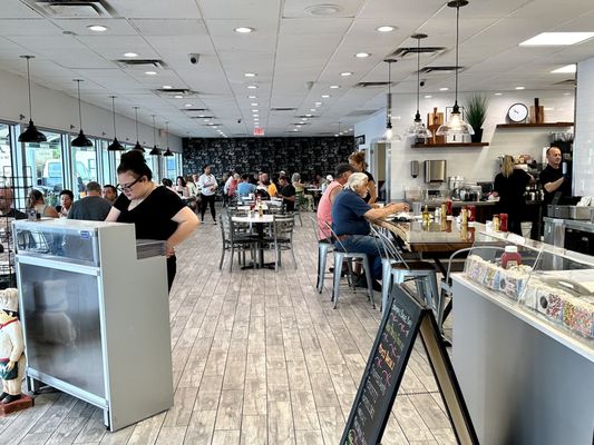 Grampa's Restaurant by null