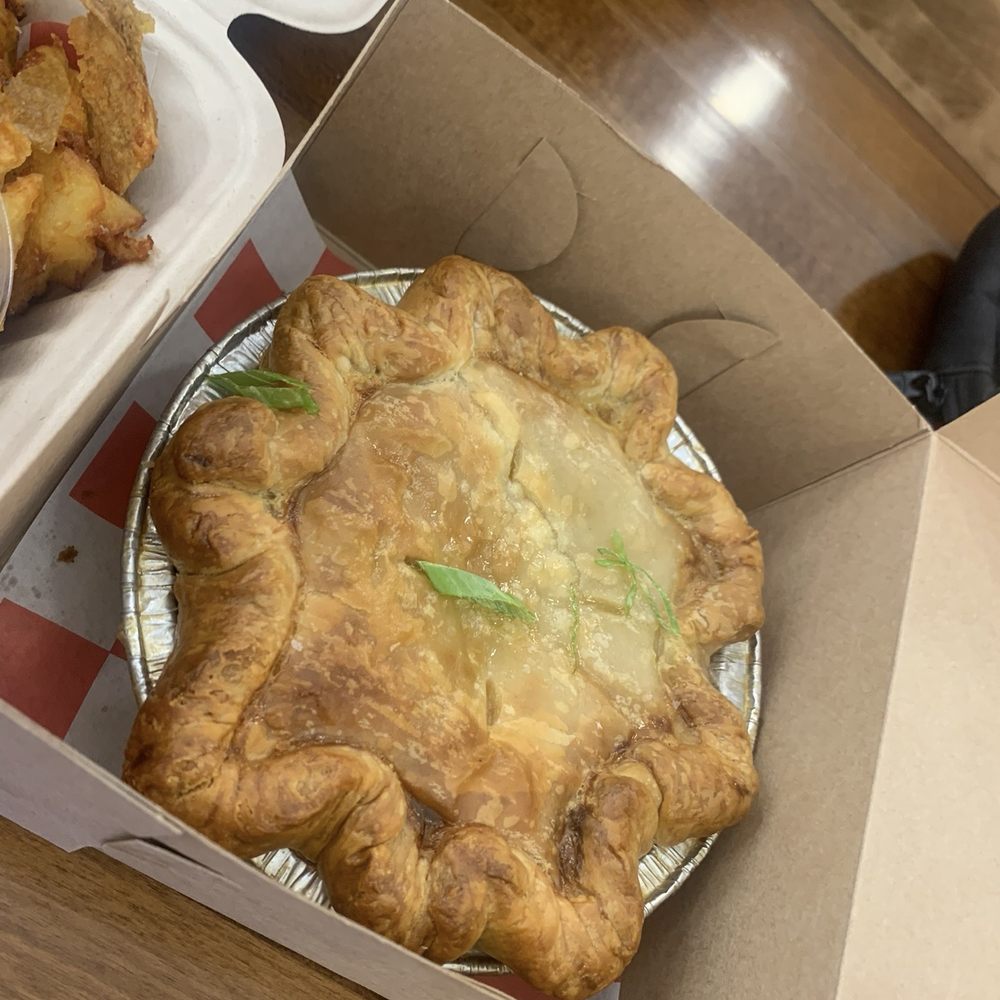 Hot Hands Pie & Biscuit - Chicken pot pie Yum - Desserts Near Me - Saint Paul, Minnesota Hot Hands Pie & Biscuit - Chicken pot pie Yum - Desserts Near Me - Saint Paul, Minnesota