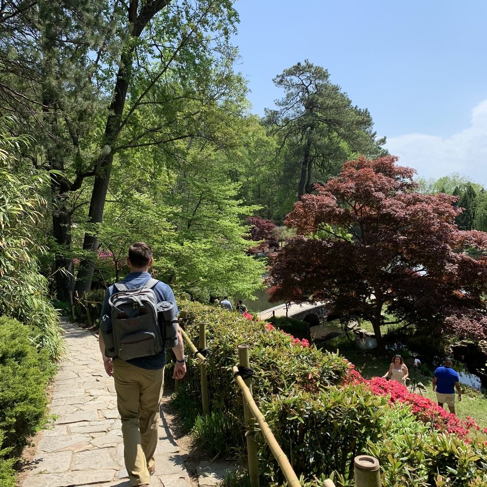 Maymont - Heading to picnic at Maymont - Parks Near Me - Richmond, Virginia