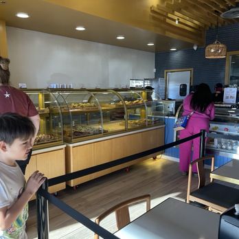 Paris Croisserie - Croissant display. As you walk in you get in line and an employee will assist you. - Cafes Near Me - Lubbock, Texas Paris Croisserie - Croissant display. As you walk in you get in line and an employee will assist you. - Cafes Near Me - Lubbock, Texas