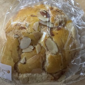 85°C Bakery Cafe-Alhambra - Boroh Cream Danish. - Coffee & Tea Near Me - Alhambra, California 85°C Bakery Cafe-Alhambra - Boroh Cream Danish. - Coffee & Tea Near Me - Alhambra, California