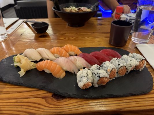 Akina sushi by null