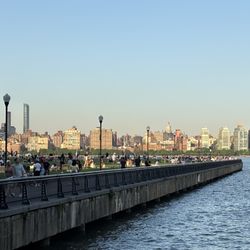 Pier A Park