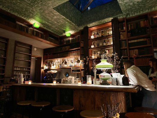 Milk & Roses by null