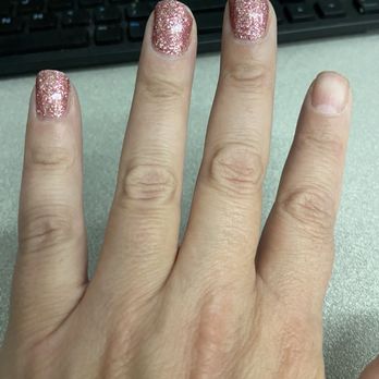 Phenomenails salon - My index finger polish is completely gone - Waxing Near Me - Oakland, California Phenomenails salon - My index finger polish is completely gone - Waxing Near Me - Oakland, California