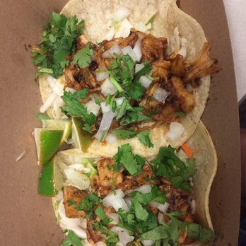 Chili Lime - BBQ Jackfruit tacos - Food Trucks Near Me - Anoka, Minnesota