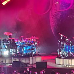 Azura Amphitheater  - Godsmack drum battle