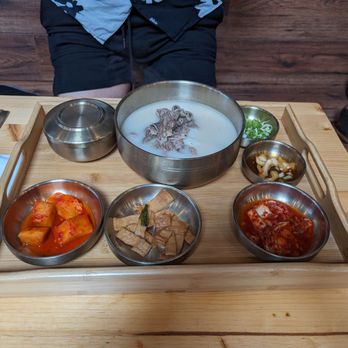 Han Sang - Sul long tang - Korean Near Me - Millbrae, California