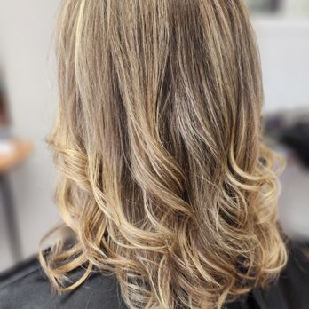 Wala Hair Studio - Balayage by Brooke - Hair Salons Near Me - Golden, Colorado Wala Hair Studio - Balayage by Brooke - Hair Salons Near Me - Golden, Colorado
