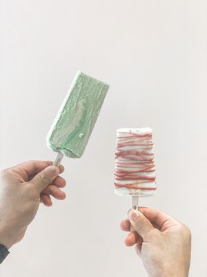 Holy Paleta by null