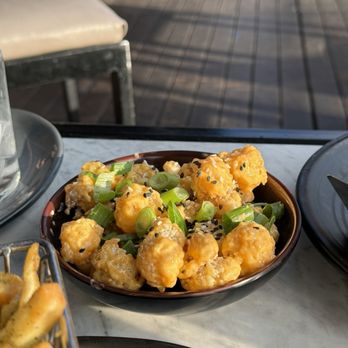 The Kimpton Journeyman Hotel - Crispy Shrimp - Hotels Near Me - Milwaukee, Wisconsin The Kimpton Journeyman Hotel - Crispy Shrimp - Hotels Near Me - Milwaukee, Wisconsin