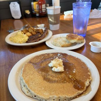 Coastal Cravings - Mark's Big Breakfast - Seafood Near Me - Duck, North Carolina Coastal Cravings - Mark's Big Breakfast - Seafood Near Me - Duck, North Carolina