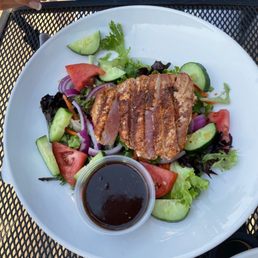 Ahi Tuna Salad