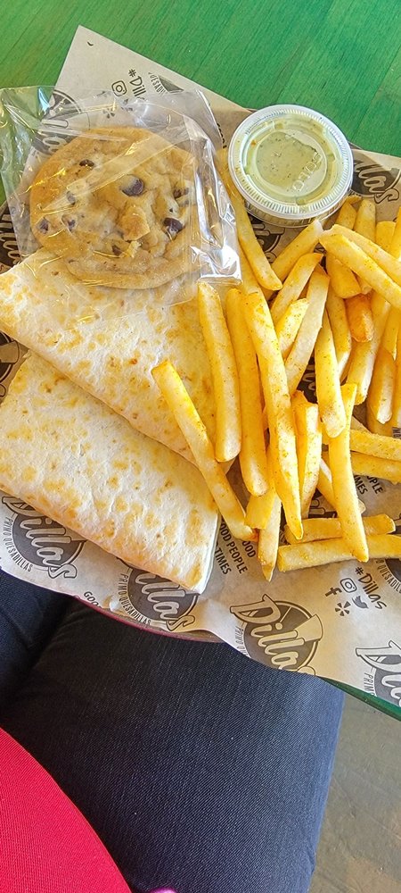 Dillas Quesadillas