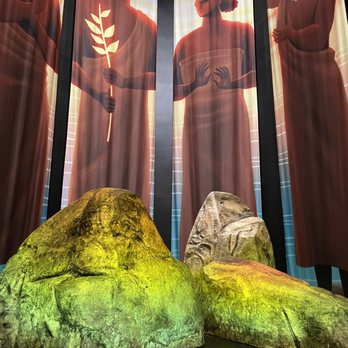 Bishop Museum - Museums Near Me - Honolulu, Hawaii