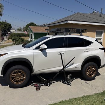 KB Mobile Tires - Kevin doing work - Tires Near Me