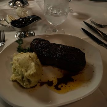 Tony's of Cincinnati - Dallas Clark Steak - Steakhouses Near Me - Cincinnati, Ohio Tony's of Cincinnati - Dallas Clark Steak - Steakhouses Near Me - Cincinnati, Ohio