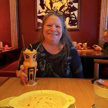 Hula's Island Grill - Doctor Funk drink & Mac & Cheese appetizer - Asian Fusion Near Me - Monterey, California Hula's Island Grill - Doctor Funk drink & Mac & Cheese appetizer - Asian Fusion Near Me - Monterey, California