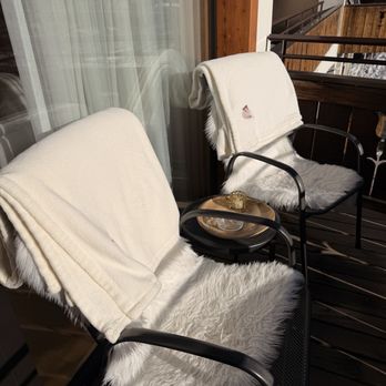 SWISS ALPINE HOTEL ALLALIN - Hotel balcony - Hotels Near Me - Zermatt, VS