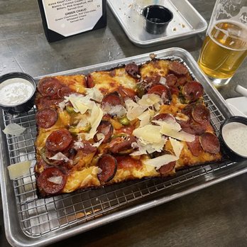 R Town Pizza - Detroit, Oregon (4 Corner) - Pizza Near Me - Reno, Nevada R Town Pizza - Detroit, Oregon (4 Corner) - Pizza Near Me - Reno, Nevada