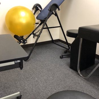 Advanced Chiropractic Relief - Physical therapy room - Chiropractors Near Me - Houston, Texas Advanced Chiropractic Relief - Physical therapy room - Chiropractors Near Me - Houston, Texas
