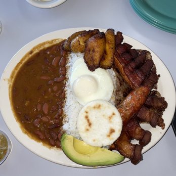 La Fogata - Bandeja paisa - Colombian Near Me - Houston, Texas La Fogata - Bandeja paisa - Colombian Near Me - Houston, Texas