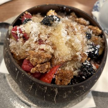 Lake St Cafe - Addison - Açaí bowl - Breakfast & Brunch Near Me - Addison, Illinois