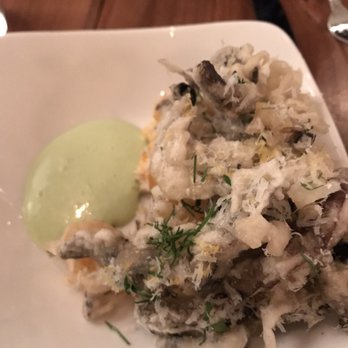 Daisies - Cheese curds and fried mushrooms with tarragon sauce - fantastic - Pasta Shops Near Me - Chicago, Illinois Daisies - Cheese curds and fried mushrooms with tarragon sauce - fantastic - Pasta Shops Near Me - Chicago, Illinois