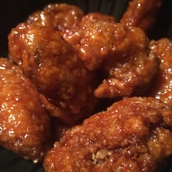 Pizza Hut - Buffalo wings!