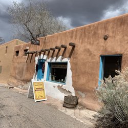 De Vargas Street House