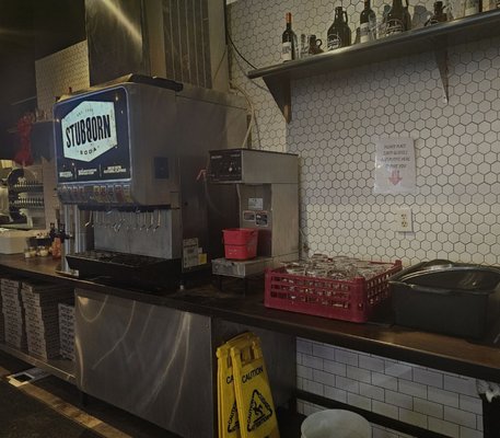 Aviator Pizza & Drafthouse by null