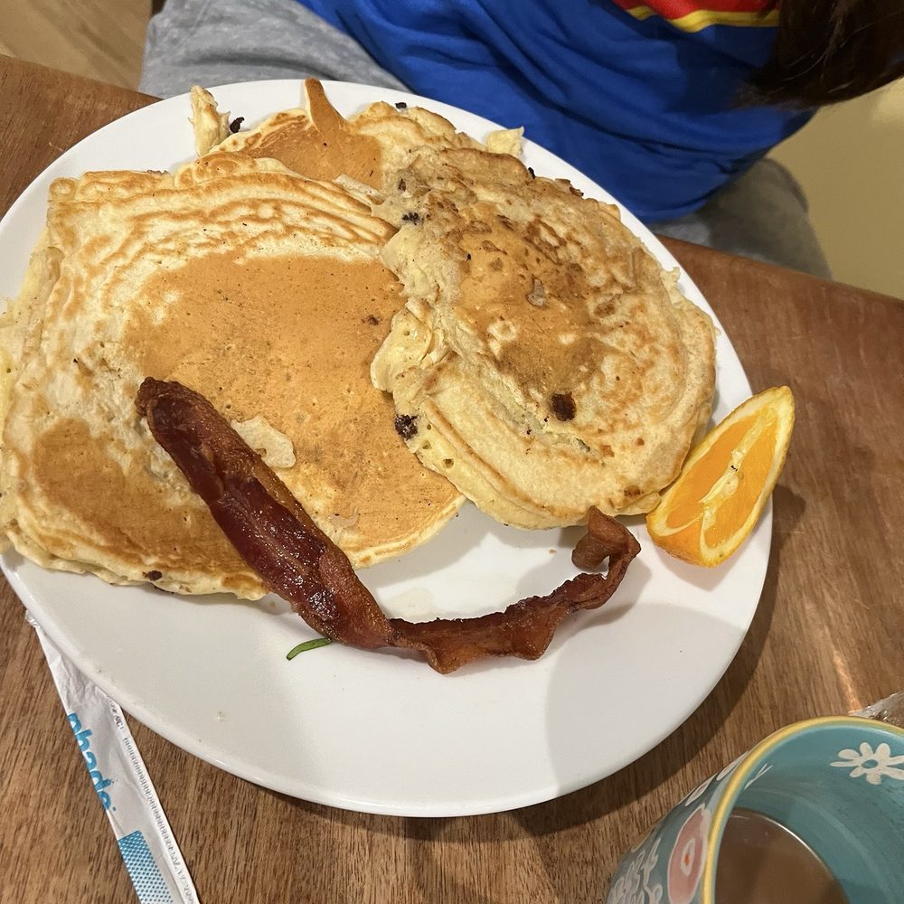 Floozies Pie Shop - Chocolate chip pancakes - Desserts Near Me - Louisa, Virginia Floozies Pie Shop - Chocolate chip pancakes - Desserts Near Me - Louisa, Virginia