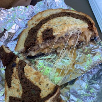 Beefy's - Patty melt with jalapeños - Diners Near Me - Reno, Nevada Beefy's - Patty melt with jalapeños - Diners Near Me - Reno, Nevada