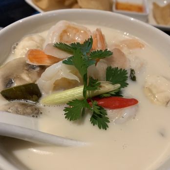 Nipa Thai - Thai Near Me - London, XGL